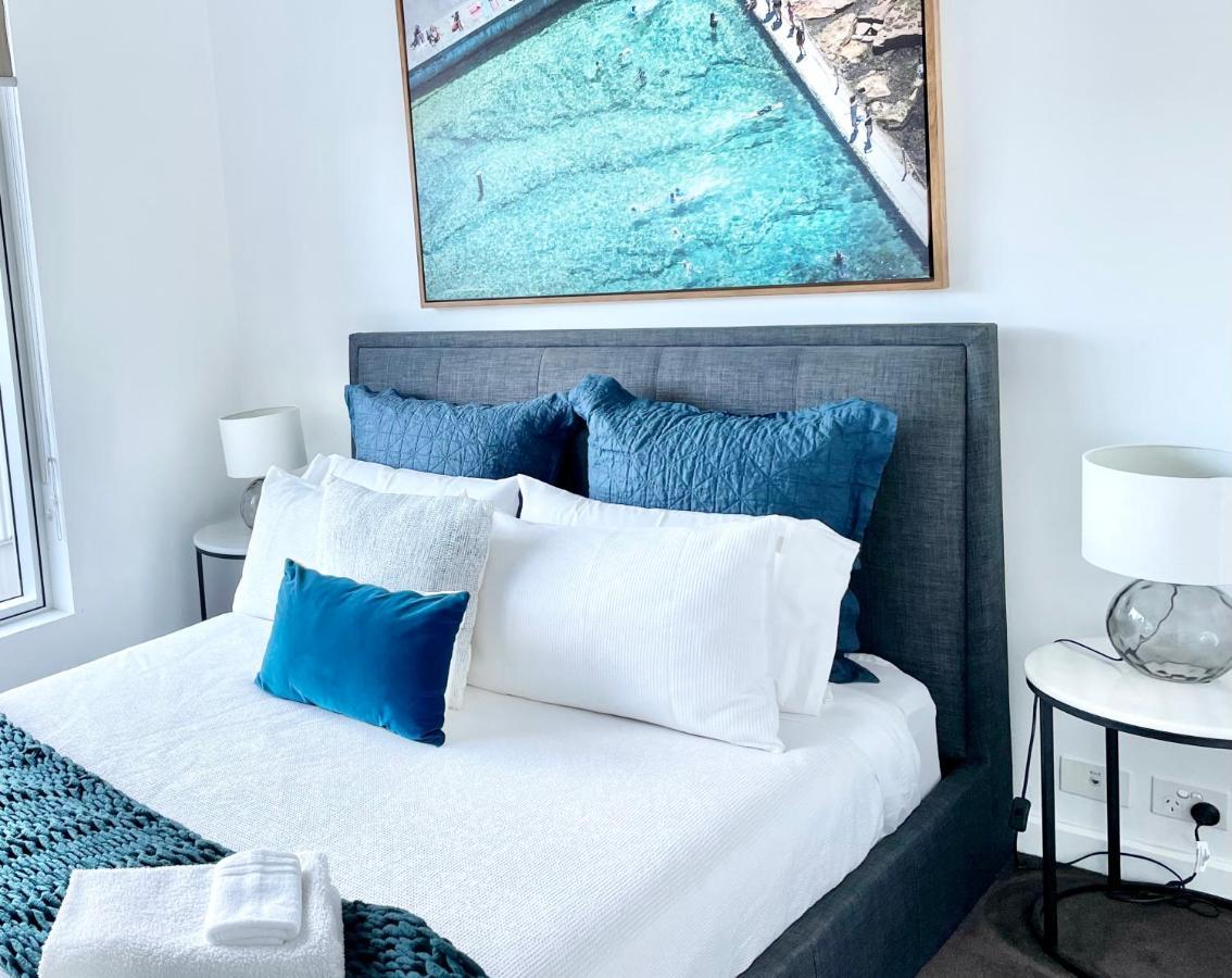 Lux 2Br Apt On Hindmarsh Sq-Pool-Gym-Sauna-Parking Adelaide Bagian luar foto
